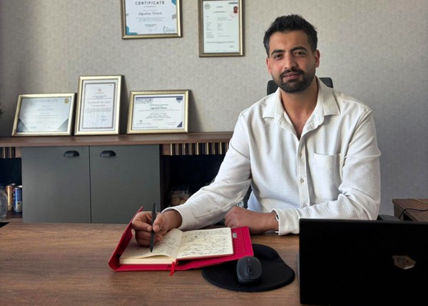 Fizyoterapist Oğuzhan Öztürk